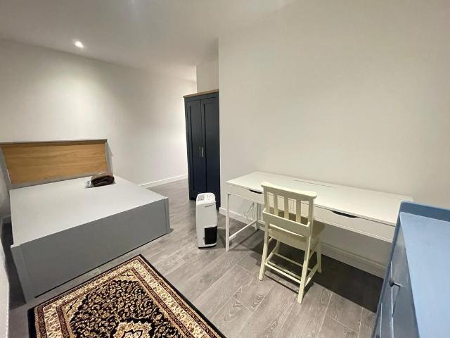 Hersey Street, Salford M6 3 bed terraced house to rent £1,560 pcm £360 pw