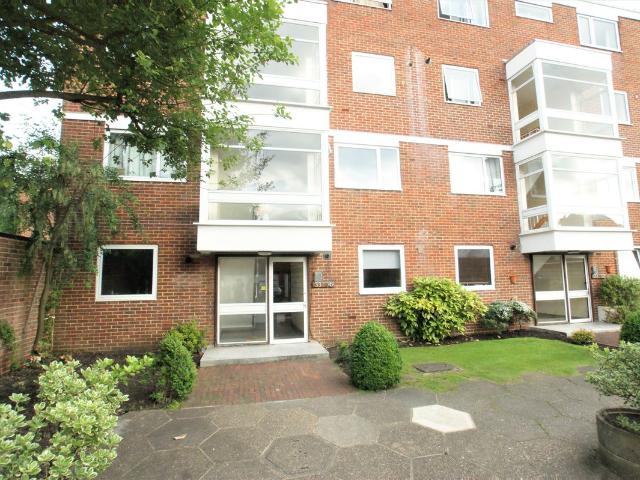 Hersham Road, Walton On Thames KT12, 2 bed flat to rent, £1,550 pcm | PrimeLocation