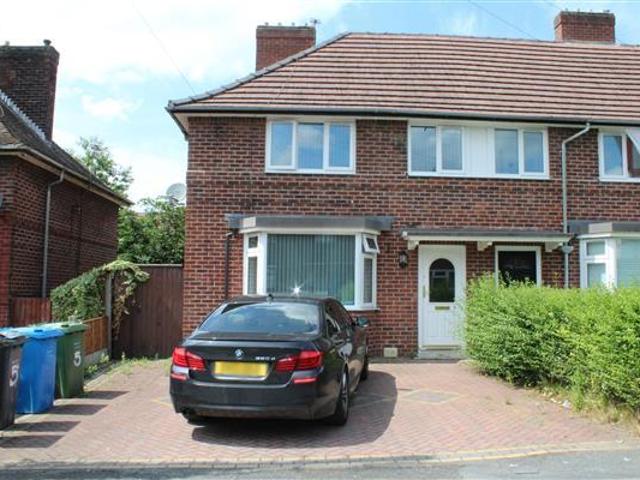 Hesford Avenue, Manchester, M9 4LP, United Kingdom | 3 bed townhouse for rent #140398127 | Rentberry