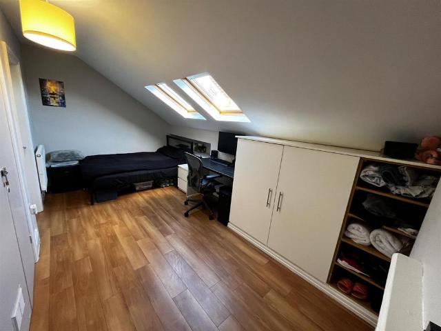 Hesketh Avenue, Kirkstal, Leeds, LS5 3EU 1 bed in a house share to rent £628 pcm £145 pw