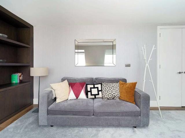 Het beste appartement, recent gerenoveerd en volledig gemeubileerd!