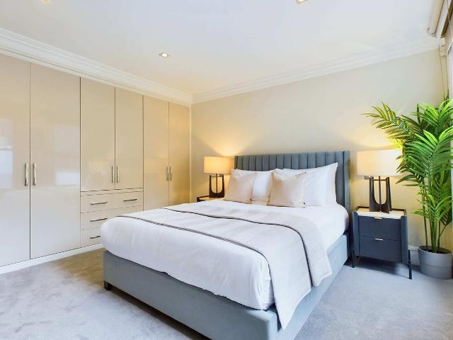 Het beste appartement, recent gerenoveerd en volledig gemeubileerd!