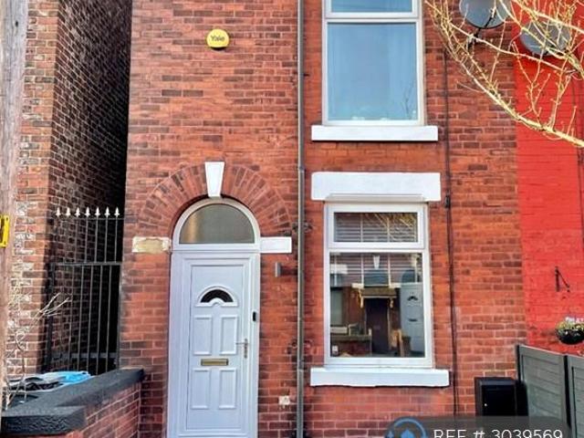 Hethorn Street, Manchester, M40 2 bed end of terrace house to rent £1,300 pcm £300 pw
