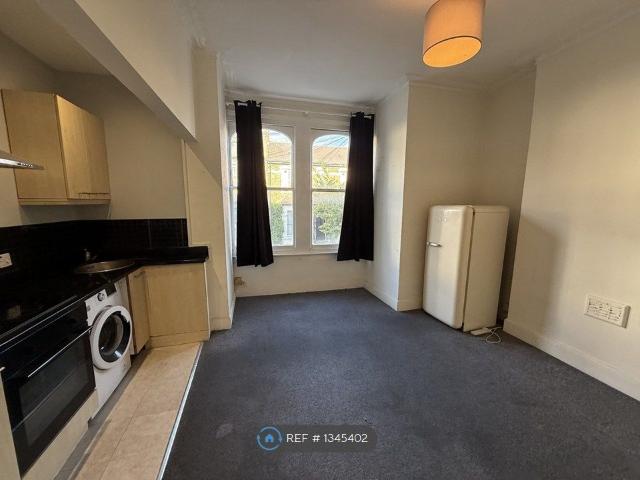 Hetley Road, London W12, 1 bed flat to rent, £2,200 pcm | PrimeLocation