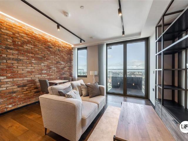 Hewett Street, London EC2A Studio to rent £2,850 pcm £658 pw