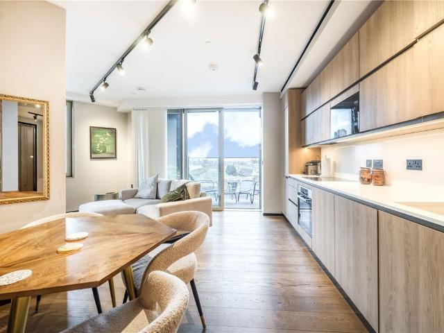 Hewett Street, Shoreditch EC2A, 1 bed flat to rent, £3,200 pcm | PrimeLocation