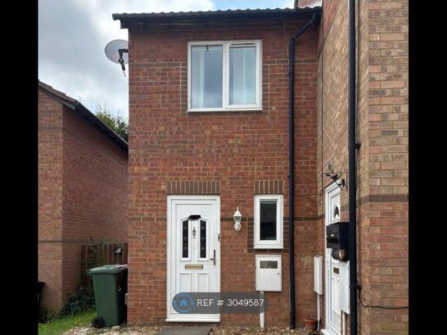 Hexham Gardens, Milton Keynes MK3, 1 bed semi detached house to rent, £1,050 pcm | PrimeLocation
