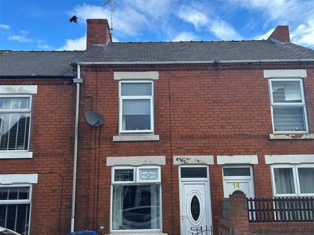 Heywood Street, Brimington. 2 bed terraced house to rent £800 pcm £185 pw