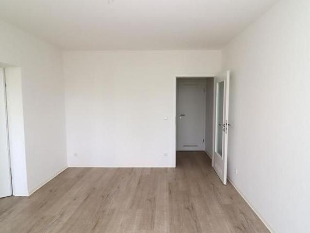Hey, grüner wird´s nicht! Sonnige 2 Zimmer mit BALKON