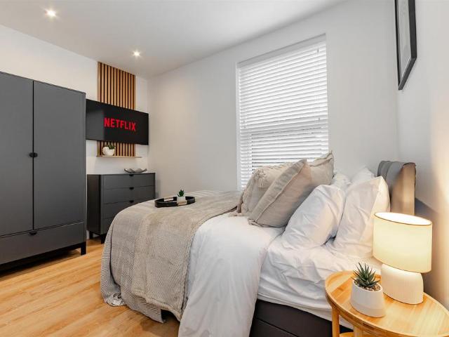 Heygate Avenue, Southend On Sea 1 bed in a house share to rent £850 pcm £196 pw