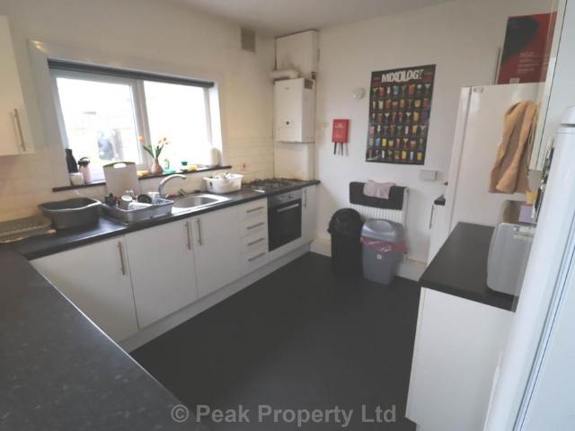 Heygate Avenue, Southend On Sea SS1 5 bed house share to rent £545 pcm £126 pw