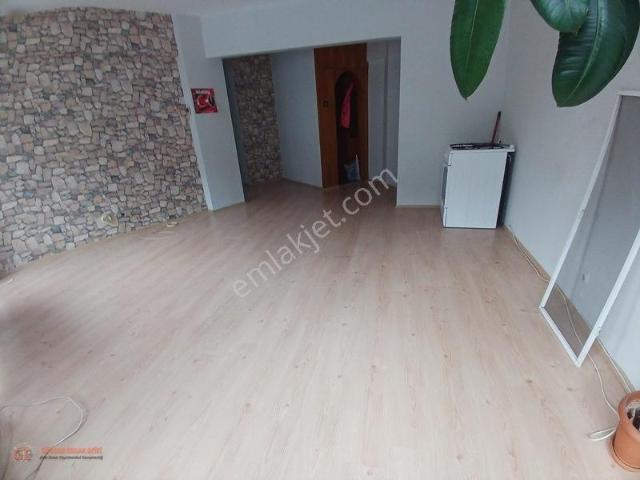 Heykel De Ara Kat Kiralık Daire