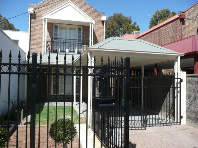 Hi, I'm a Modern Townhouse in the Heart of Norwood
