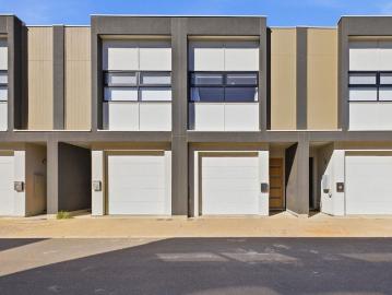 Munno Para, Munno Para West, Playford, South Australia