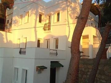 HİKMET'TEN SATILIK KUMBAHÇE MAHALLESİNDE MÜSTAKİL 3 DAİRE