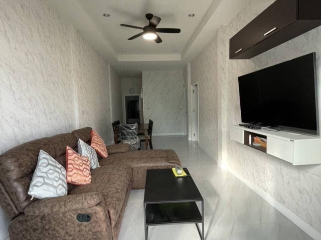 HI PLUS 88 PROJECT: 2 beds Charming Home With Contemporary Design