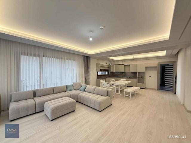 HİSARCIK MAHALLESİ MESKENLİ BİR ADET ACİL SATILIK VİLLA