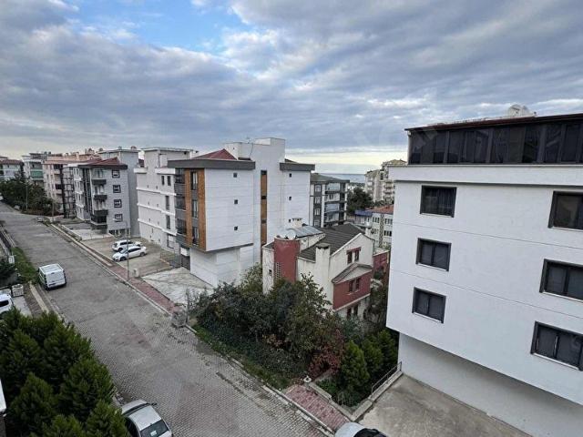 HİSAR'DAN MARİNAYA YAKIN DENİZ MANZARALI EŞYALI DAİRE
