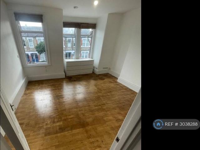Himley Road, London, SW17 5 bed terraced house to rent £4,000 pcm £923 pw