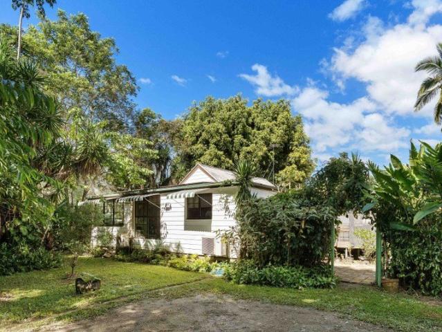HINTERLAND COTTAGE