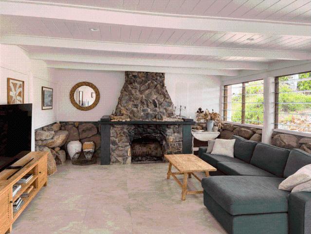 Hinterland Living Meets Coastal Convenience