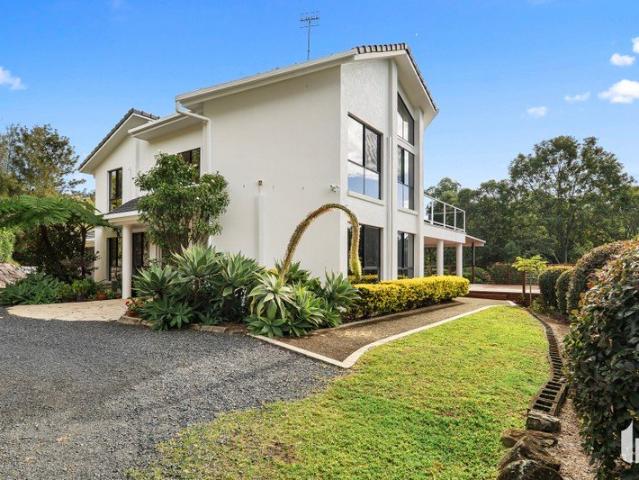 Hinterland Serenity with City Views