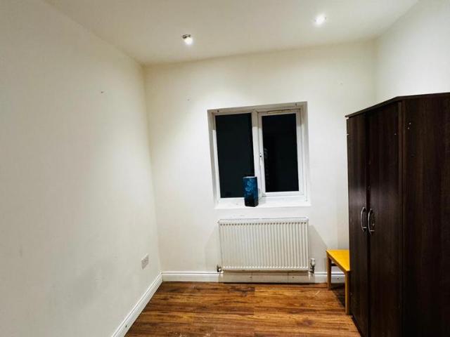 Hinckley Road, Leicester LE3 1 bed in a house share to rent £575 pcm £133 pw