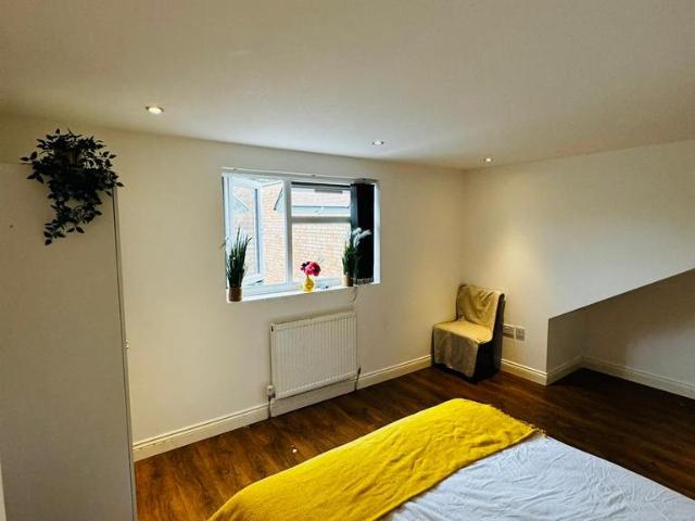 Hinckley Road, Leicester LE3 1 bed in a house share to rent £575 pcm £133 pw