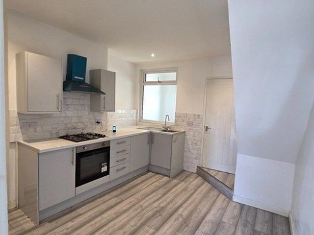 Hinderton Road, Birkenhead CH41, 2 bed terraced house to rent, £775 pcm | PrimeLocation