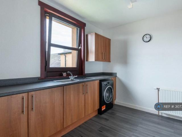 Hindmarsh Avenue, Dundee, DD3 2 bed flat to rent £795 pcm £183 pw