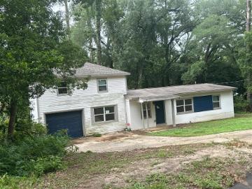 Hiawatha Dr