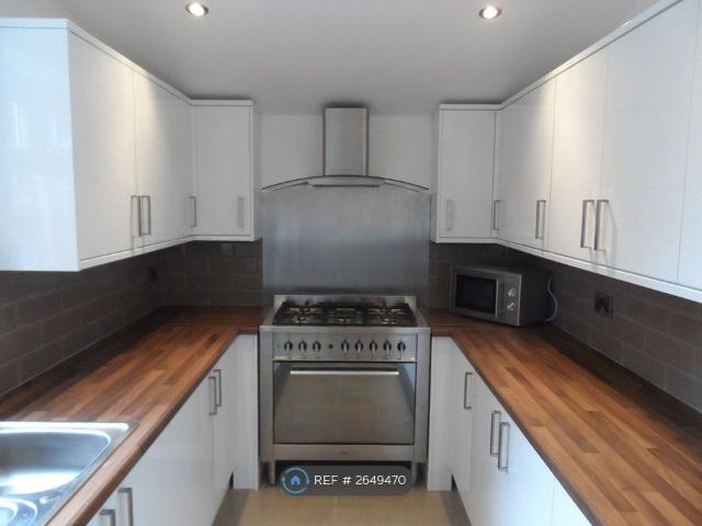 Hibbert Street, Manchester M14, 6 bed shared accommodation to rent, £3,367 pcm | PrimeLocation