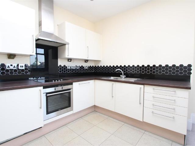 Hick Street, Bradford BD1, 1 bed flat to rent, £625 pcm | PrimeLocation