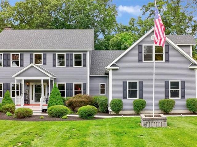 Hickory Ln, Westtown, Home For Sale