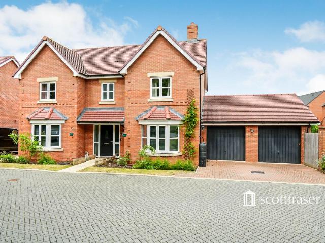 Hicks Close, Chalgrove OX44, 4 bed property to rent, £2,500 pcm | PrimeLocation