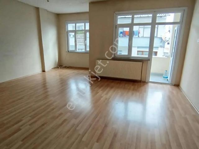 Hicret Emlaktan Gayrimenkul' Fatih Mah 2+1 105 M2 Kiralık Daire Kat 4