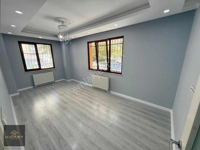 Hicret'den Eski Habipler Mh. 2+1,90m² Çift Cepheli Kiralık Daire
