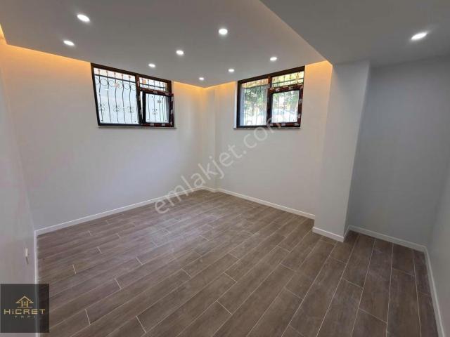 Hicret'den Yıldırım Mh. Süper Konumda 2+1,85 M² Bahçe Katı Daire