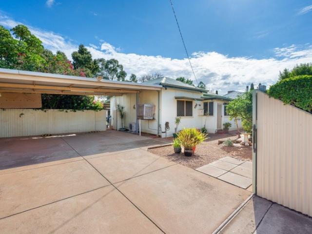 Hidden Character Home on 1,012m² with Huge Backyard & Endless Potential
