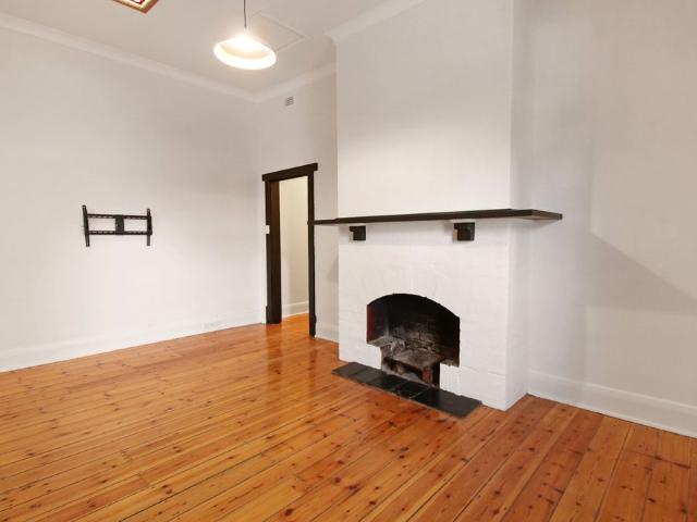 Hidden Gem Behind the Shops Beautifully Renovated & Surprisingly Spacious!