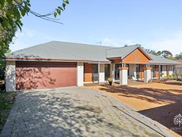 Hidden Family Oasis with Village Convenience Supersized!