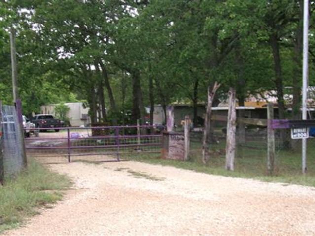 Hidden Oaks Dr