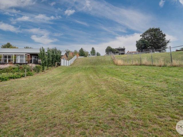 Hidden Lane, Big Opportunity Build in the Heart of Creswick