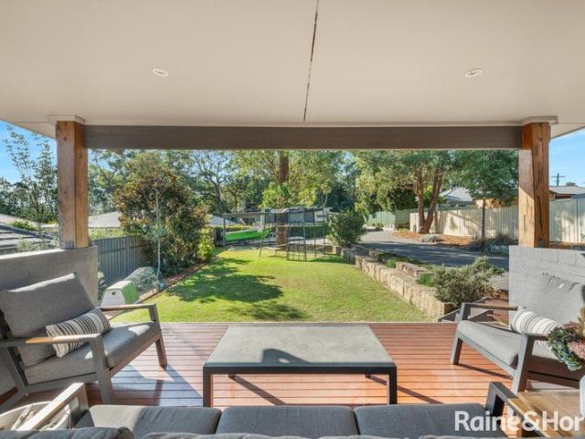 Hidden Sanctuary on a Generous 975 sqm Block with Versatile Family Appeal