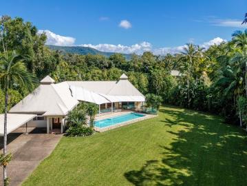 Hidden Tropical Estate on 2,818sqm Privacy, Scale & Lifestyle Near Four Mile Beach