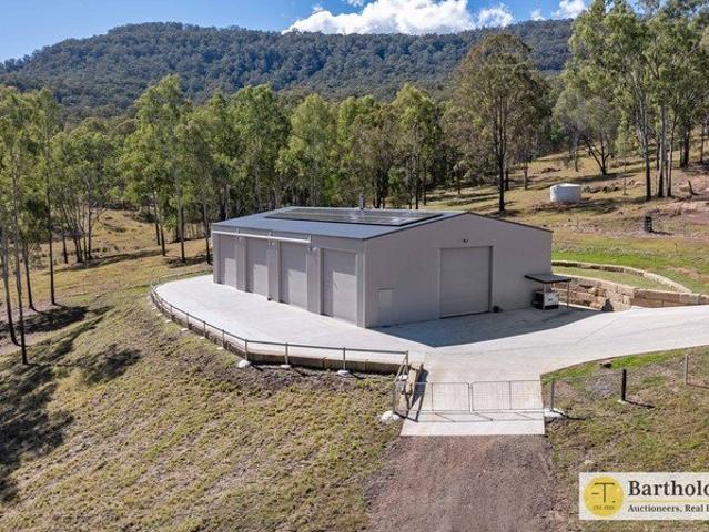 Hidden Valley A Rare Scenic Grazing Property at the Foot of Mount Tamborine