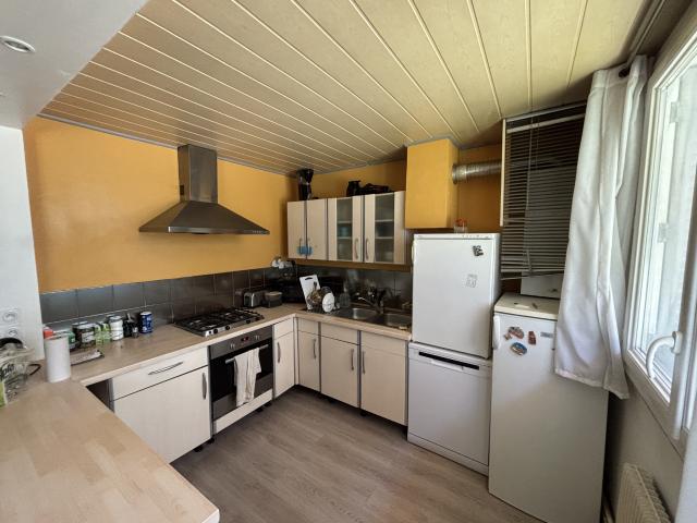 HIDRI IMMO PLUS vous propose un appartement T4 à Grenoble proche du centre ville