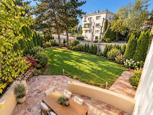 HIETZING | Bezugsfertige Familienvilla auf 576 m² Grund – Garten, Terrasse & Garage