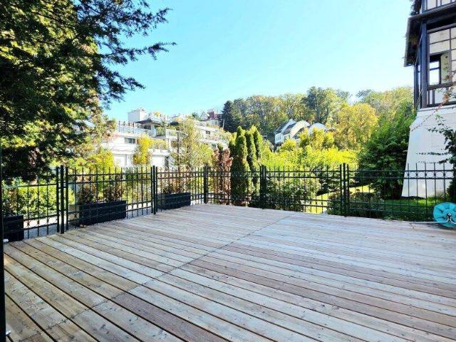 Hietzing Deluxe! Generalsanierte Luxuswohnung mit riesiger Privatgarage! Großer Garten + Riesige Terrassen + 4 Zimmer, 3 Bäder, 3 WCs und viel Raum! Premium Wohngefühl!