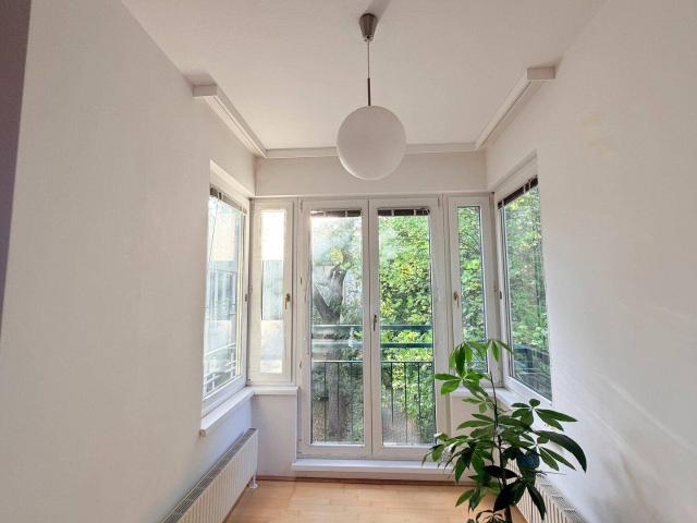 Hietzinger Bestlage: Großzügige 4 Zimmer Wohnung, nahe U4 & Tiefgaragenstellplatz